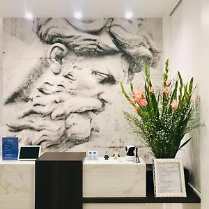 https://alla-renella.it-romehotels.com