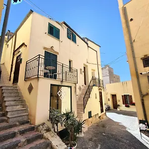 https://meithras-holiday-homes.sicilyhotelsitaly.net