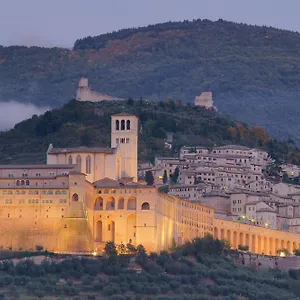 La Rocca 2*, Assisi Itália