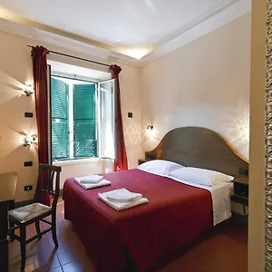 Al Sanpietrino 2*, Roma Itália