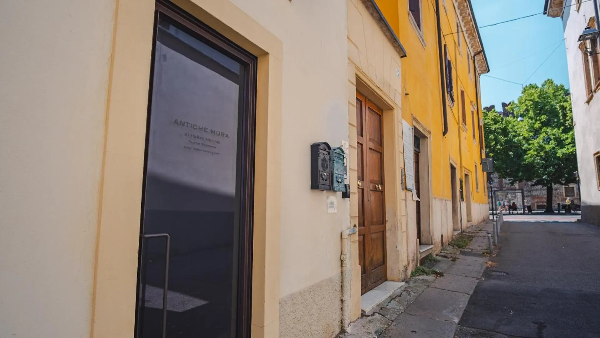 Antiche Mura - Italian Homing Verona 0*,  Italien